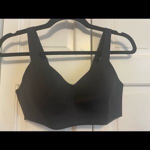 Lululemon light support, casual bra, Sz 36C.